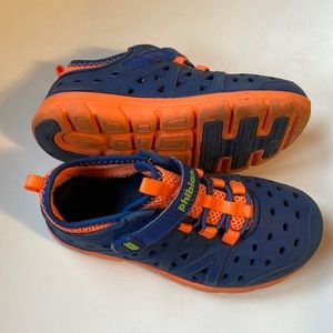 Phibian water shoes